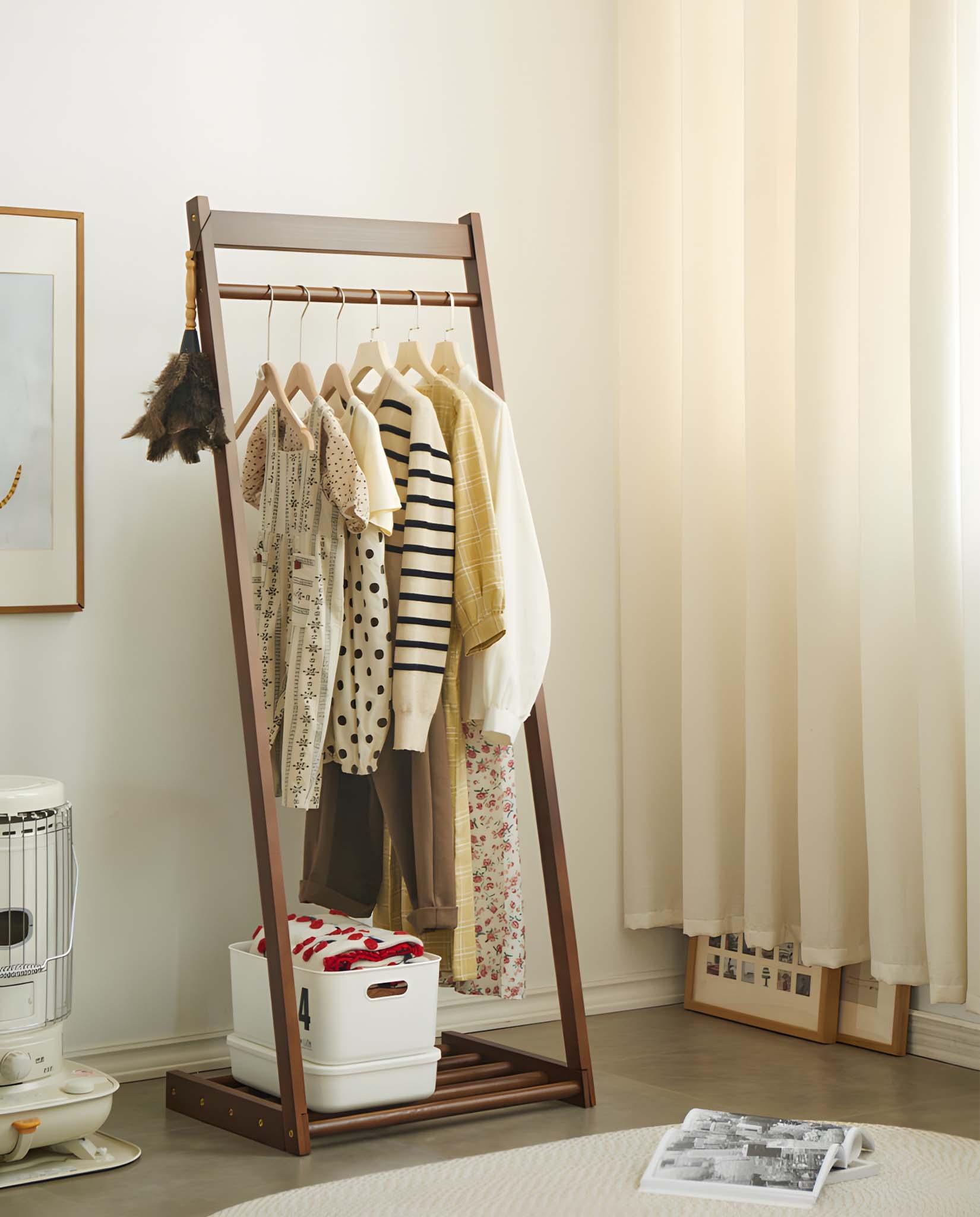 Sleek Clothes Hanging Rack - Handcrafted for Style