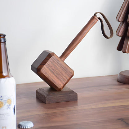 Innovative Magnetic Wine Opener - Wooden Elegance